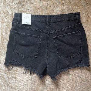 Zara High-Rise Denim Shorts in Black